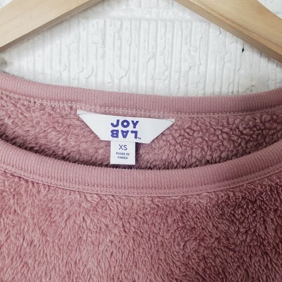 Pink fuzzy sweatshirt - Picture 3 of 6